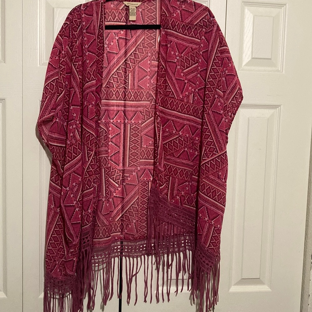 Pink Geometric Fringe Kimono